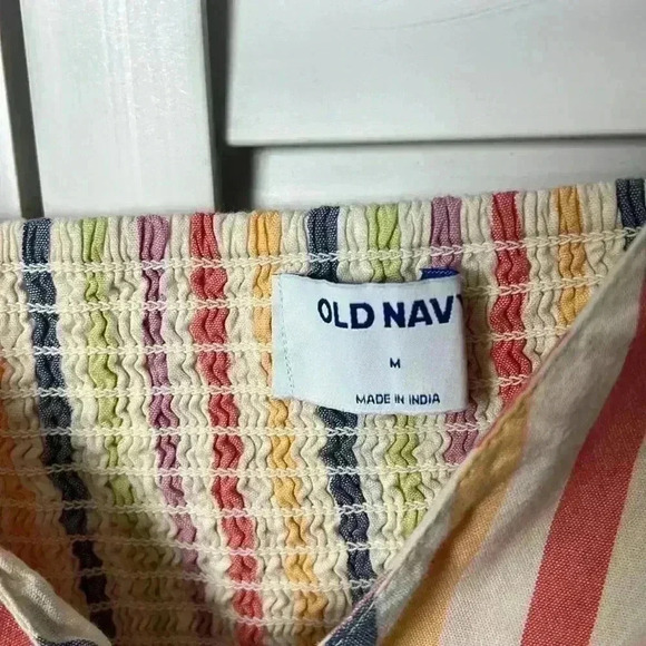 Old Navy V-Neck Striped Top Size Medium - Picture 2 of 6